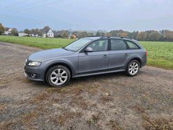 Grau Gebraucht 2012 Audi A4 Allroad Kombi | 7.000 €