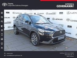 Schwarz Gebraucht 2024 Toyota Corolla Cross Team SUV | 33.990 € (Fairer Preis)