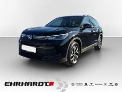 Schwarz Gebraucht 2024 VW Tiguan Life SUV | 35.480 € (Fairer Preis)