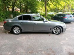 Grau Gebraucht 2008 BMW 530 Limousine | 5.990 € (Guter Preis)