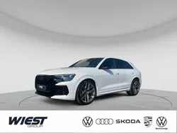 Weiß (gletscherweiß metallic) Neu 2025 Audi RS Q8 Advanced SUV | 174.083 €