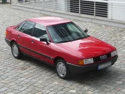 Rot Gebraucht 1990 Audi 80 Young Limousine | 3.799 €