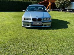 Silber Gebraucht 1997 BMW 323 M Sport Limousine | 10.900 € (Teuer)