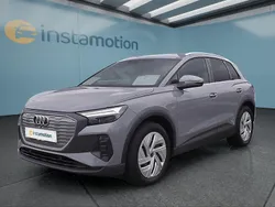 Grau Gebraucht 2022 Audi Q4 e-tron SUV | 25.199 € (Guter Preis)
