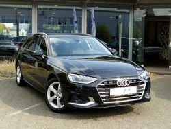 Mythosschwarz metallic Gebraucht 2020 Audi A4 Sport Kombi | 25.890 € (Teuer)