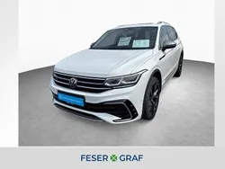 Pure white Gebraucht 2022 VW Tiguan Allspace R-line SUV | 39.950 € (Etwas zu teuer)