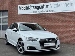 Andere Gebraucht 2016 Audi e-tron Comfort SUV | 15.990 € (Guter Preis)