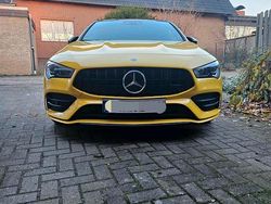 Gelb Gebraucht 2020 Mercedes CLA220 Shooting Brake AMG Kombi | 23.330 € (Guter Preis)