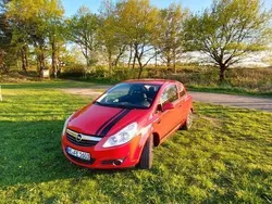 Rot Gebraucht 2007 Opel Corsa Kleinwagen | 3.500 € (Fairer Preis)