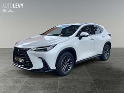 Weiß Gebraucht 2025 Lexus NX450h+ SUV | 63.500 € (Etwas zu teuer)