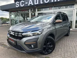 Grau Gebraucht 2023 Dacia Jogger Extreme Van / Kleinbus | 19.490 € (Fairer Preis)