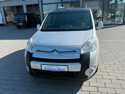 Grau Gebraucht 2010 Citroën Berlingo Van / Kleinbus | 2.700 € (Guter Preis)