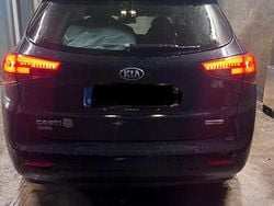 Schwarz Gebraucht 2015 Kia Ceed Sportswagon Kombi | 5.500 € (Superpreis)