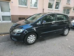 Schwarz Gebraucht 2005 VW Golf Plus Cross Van / Kleinbus | 1.700 € (Fairer Preis)