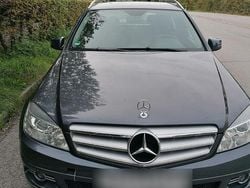 Grau Gebraucht 2009 Mercedes C200 Avantgarde Kombi | 3.790 € (Guter Preis)