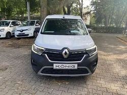 Weiss Gebraucht 2023 Renault Rapid Limousine | 19.997 € (Fairer Preis)