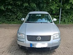 Silber Gebraucht 2004 VW Passat Limousine | 3.700 € (Fairer Preis)
