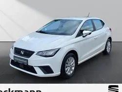 Weiß Gebraucht 2024 Seat Ibiza Style Limousine | 20.990 € (Fairer Preis)