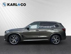Manhattan (grau) Gebraucht 2022 BMW X5 M Sport SUV | 61.488 € (Guter Preis)