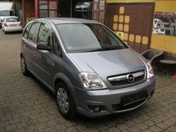 Grau Gebraucht 2007 Opel Meriva Van / Kleinbus | 4.300 € (Etwas zu teuer)