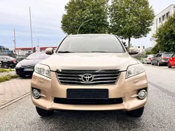 Gold Gebraucht 2010 Toyota RAV4 Sol SUV | 6.500 € (Superpreis)