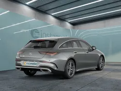Grau Gebraucht 2024 Mercedes CLA180 Shooting Brake AMG Kombi | 33.086 € (Etwas zu teuer)