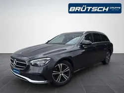 Grafitgrau Gebraucht 2023 Mercedes E220 Avantgarde Kombi | 39.980 € (Fairer Preis)