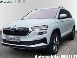 Weiss Gebraucht 2022 Skoda Karoq Style SUV | 25.950 € (Guter Preis)