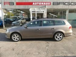 Braun Gebraucht 2011 VW Passat Comfortline Kombi | 5.990 € (Guter Preis)