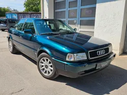 Grün Gebraucht 1995 Audi 80 Limousine | 8.900 €