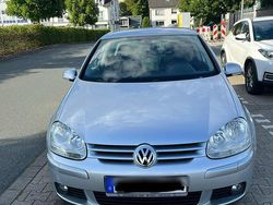 Silber Gebraucht 2008 VW Golf V United Kleinwagen | 2.890 € (Fairer Preis)