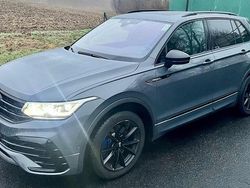Grau Gebraucht 2024 VW Tiguan Style SUV | 41.500 € (Fairer Preis)