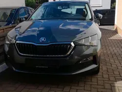Grau Gebraucht 2020 Skoda Scala Kleinwagen | 14.900 € (Guter Preis)