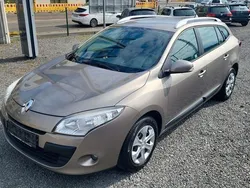 Grau Gebraucht 2011 Renault Mégane III Expression Limousine | 4.290 € (Guter Preis)