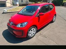 Rot Gebraucht 2017 VW up! Move Kleinwagen | 4.950 € (Fairer Preis)