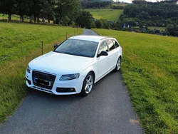 Weiß Gebraucht 2008 Audi A4 Attraction Kombi | 7.500 € (Teuer)
