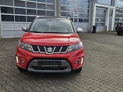 Rot Gebraucht 2016 Suzuki Vitara Comfort+ SUV | 13.900 € (Fairer Preis)