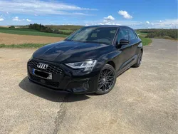 Schwarz Gebraucht 2021 Audi A3 Sportback e-tron Comfort Limousine | 20.500 € (Guter Preis)