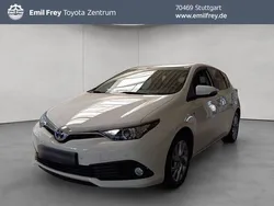 Schneeweiß Gebraucht 2016 Toyota Auris Hybrid Basis | 13.450 € (Guter Preis)