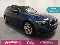 Blau Gebraucht 2022 BMW 318 Sport Line Limousine | 27.880 € (Guter Preis)