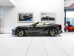 Grau Gebraucht 2018 Ferrari Portofino Cabrio | 212.500 € (Etwas zu teuer)
