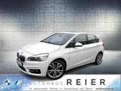 Alpinweiß uni Gebraucht 2016 BMW 220 Luxury Line Van / Kleinbus | 16.530 € (Fairer Preis)