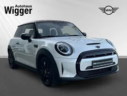 Weiss Gebraucht 2023 Mini Cooper SE Kleinwagen | 20.900 € (Fairer Preis)