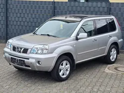 Silber Gebraucht 2004 Nissan X-Trail SUV | 10.999 €