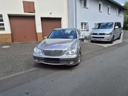 Silber Gebraucht 2006 Mercedes C180 Classic Limousine | 4.900 € (Fairer Preis)