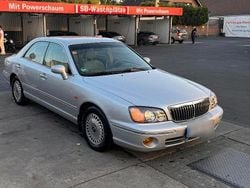 Beige Gebraucht 1999 Hyundai XG Limousine | 9.000 €