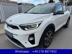 Weiß Gebraucht 2018 Kia Stonic Spirit SUV | 14.500 € (Guter Preis)