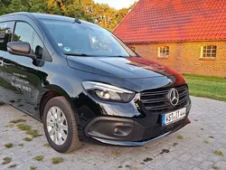 Schwarz Gebraucht 2024 Mercedes Citan 112 Van / Kleinbus | 20.990 € (Fairer Preis)