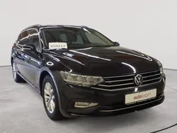 Deep black perleffekt Gebraucht 2021 VW Passat Business Kombi | 20.990 € (Superpreis)