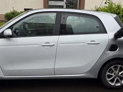 Weiß Gebraucht 2015 Smart ForFour Passion Kleinwagen | 6.999 € (Guter Preis)